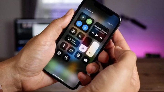 鼎城苹果手机维修分享iPhone 12信号差怎么办 