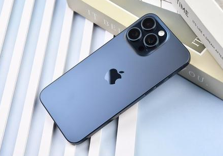 鼎城苹果维修点分享iPhone 15 Pro Max屏幕更换全新实操风险 